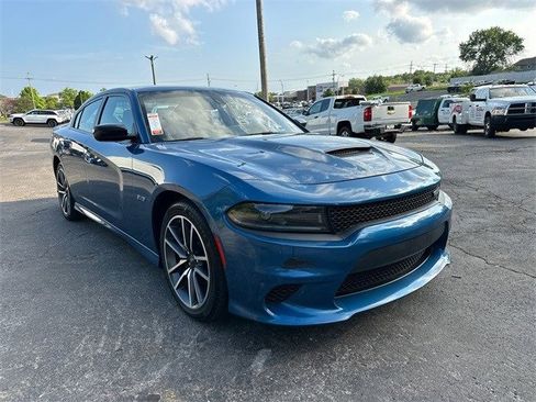 Used 2023 Dodge Charger R/T image 4