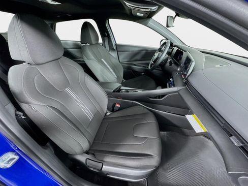 New 2026 Hyundai Elantra SEL Sport FWD image 27