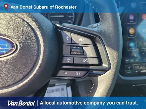 Certified 2025 Subaru Forester Premium AWD/4WD image 19