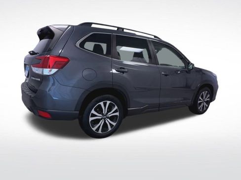 Used 2020 Subaru Forester Limited image 8