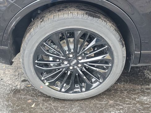 New 2026 Lincoln Corsair Premiere image 5