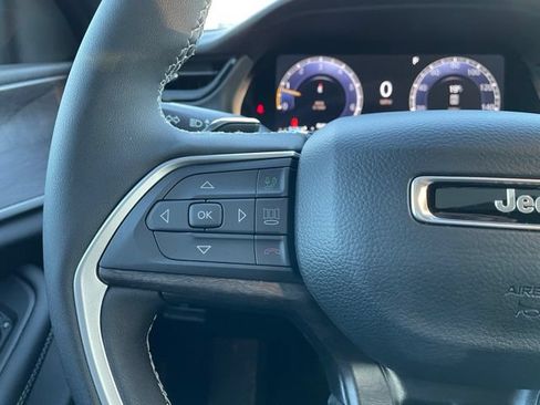 New 2026 Jeep Grand Cherokee Altitude AWD/4WD image 15
