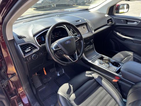 Used 2019 Ford Edge SEL w/ Equipment Group 201A AWD/4WD image 18