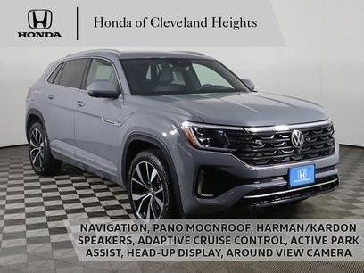 Used 2025 Volkswagen Atlas Cross Sport SEL Premium R-Line