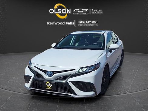 Used 2024 Toyota Camry XSE w/ Navigation Package image 1