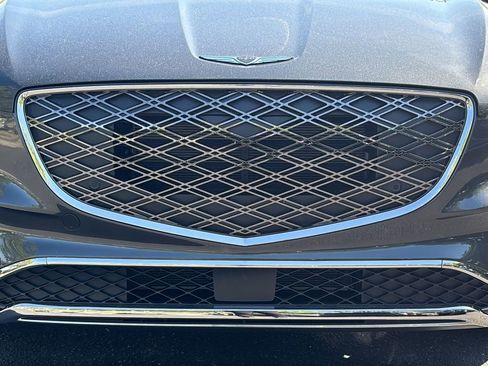 Certified 2026 Genesis GV70 2.5T AWD/4WD image 9