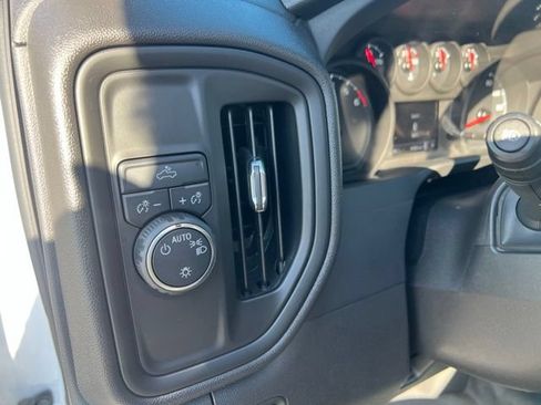 Used 2025 Chevrolet Silverado 1500 W/T RWD image 18