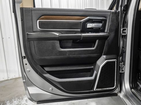 Used 2022 RAM 2500 Laramie image 46