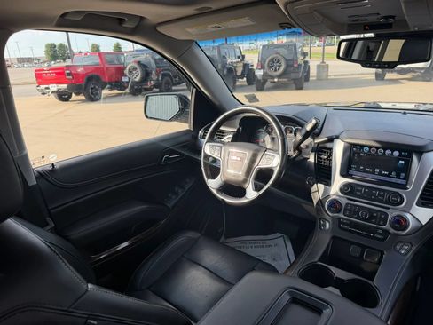 Used 2019 GMC Yukon SLT w/ Premium Edition AWD/4WD image 63