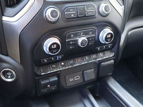 Used 2021 GMC Sierra 1500 Denali AWD/4WD image 26