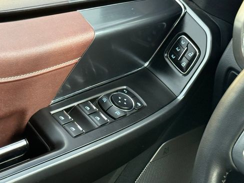 Used 2023 Ford F150 Lariat w/ Equipment Group 502A High image 34