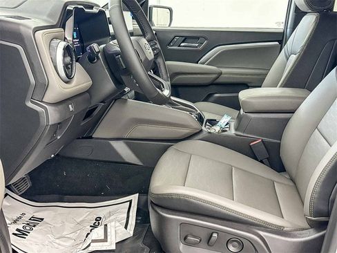 New 2026 Chevrolet Colorado ZR2 w/ ZR2 Bison Edition image 19