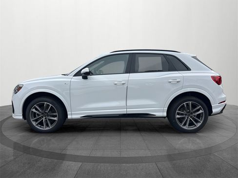New 2025 Audi Q3 2.0T Premium image 2