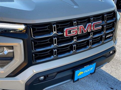 Used 2024 GMC Canyon AT4 w/ AT4 Premium Package image 30