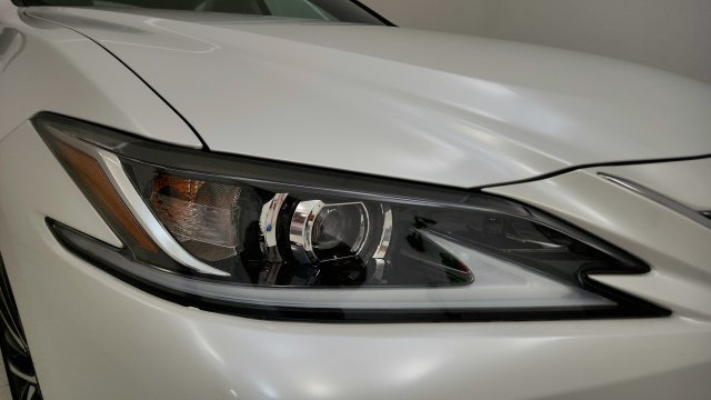 Used 2025 Lexus ES 350 w/ Premium Package FWD image 22