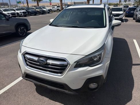 Used 2019 Subaru Outback 2.5i Touring AWD/4WD image 7