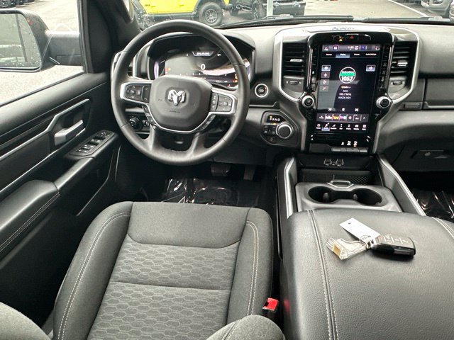 Used 2025 RAM 1500 Big Horn AWD/4WD image 33