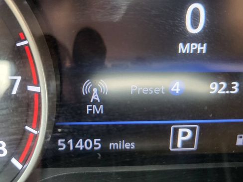 Used 2020 Nissan Sentra SV w/ Electronics Package FWD image 32