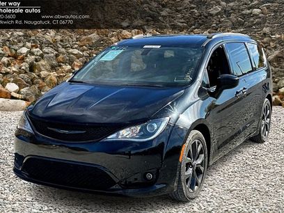 Used 2018 Chrysler Pacifica Touring Plus w/ S Appearance Package