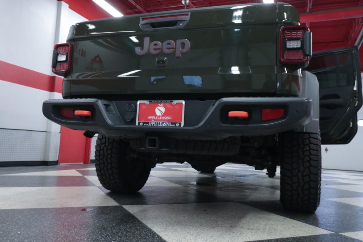 Used 2021 Jeep Gladiator Mojave AWD/4WD image 28