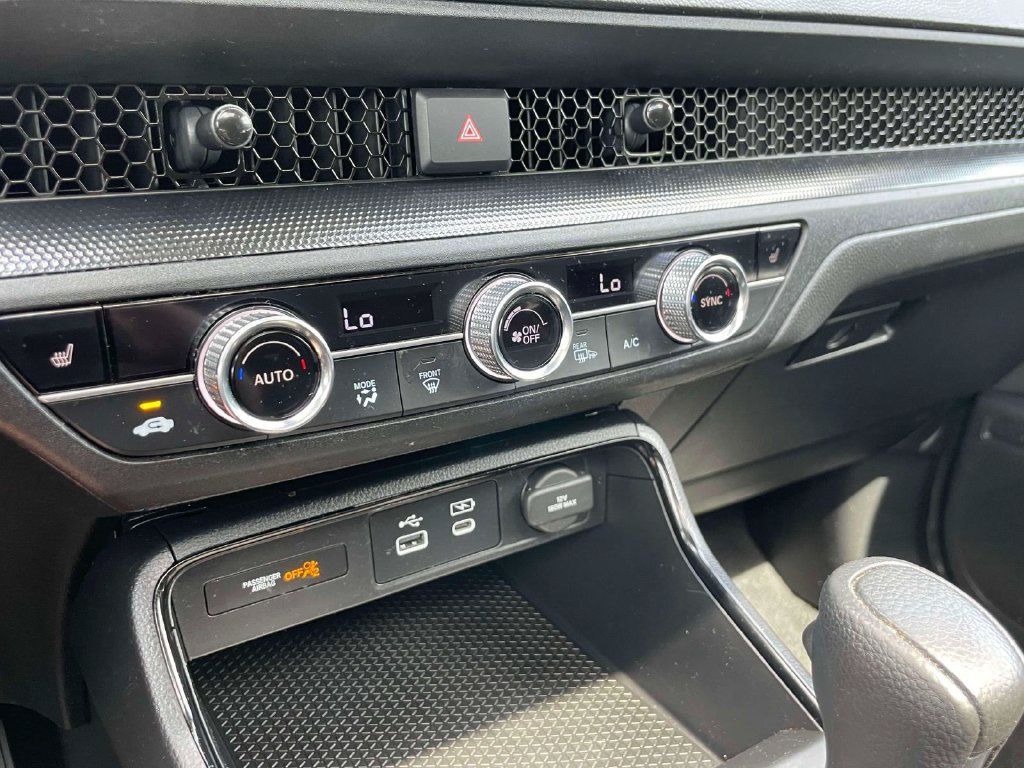 Certified 2024 Honda CR-V EX image 27