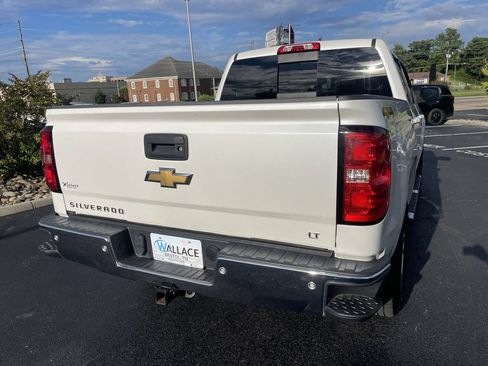 Used 2018 Chevrolet Silverado 1500 LT w/ All Star Edition AWD/4WD image 5
