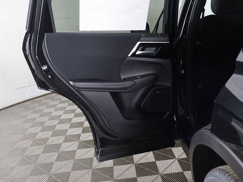 New 2026 Mitsubishi Outlander ES AWD/4WD image 25