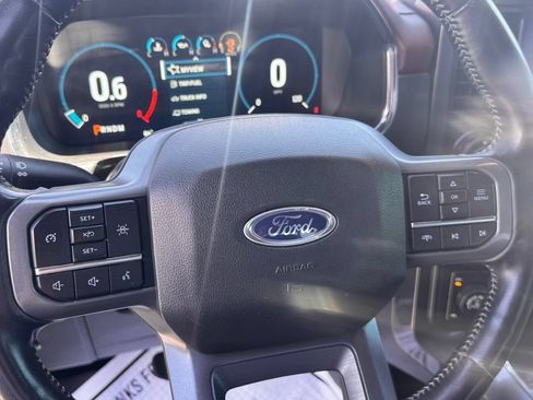 Used 2022 Ford F150 Lariat AWD/4WD image 11