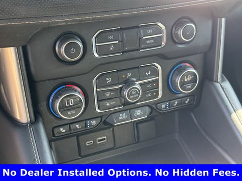 Used 2023 Chevrolet Tahoe Premier AWD/4WD image 17