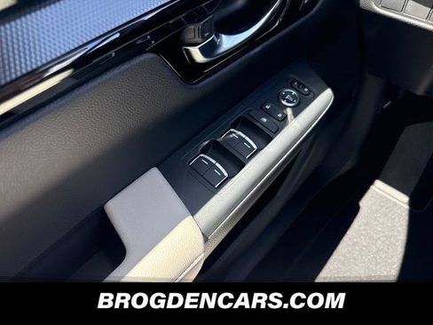 New 2026 Honda CR-V EX-L image 9