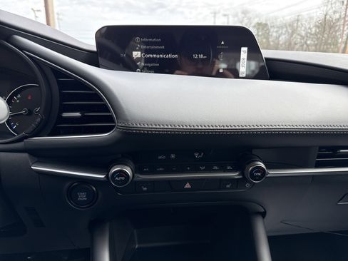 New 2026 MAZDA MAZDA3 2.5 S Sedan w/ Preferred Pkg image 25