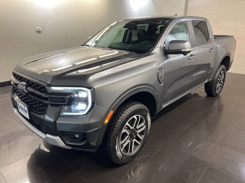 New 2025 Ford Ranger Lariat w/ Convenience Package image 3