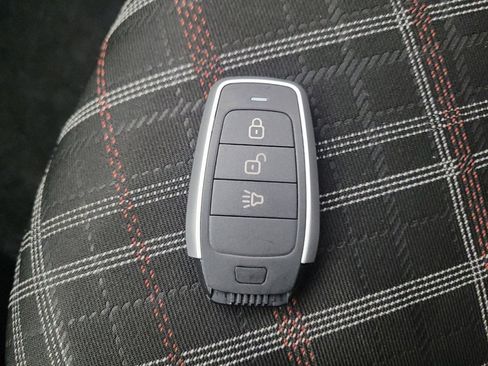 Used 2022 Mitsubishi Mirage SE image 32