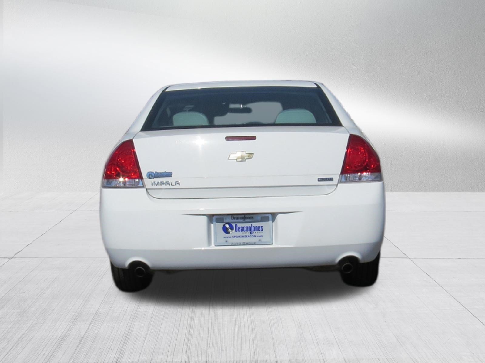 Used 2016 Chevrolet Impala Limited LS FWD image 4