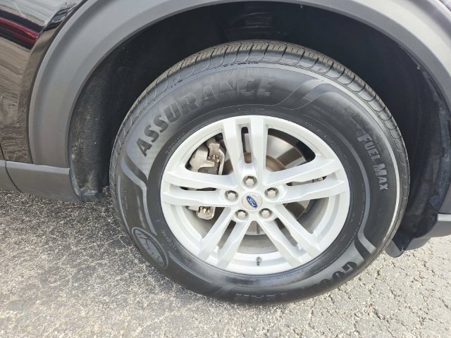Used 2024 Ford Explorer XLT AWD/4WD image 15