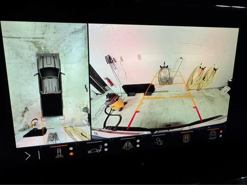 Certified 2025 GMC Sierra 3500 AT4 image 16