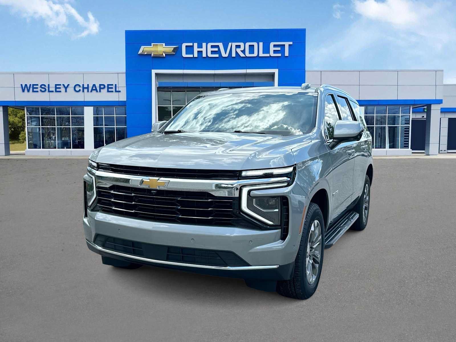 Certified 2025 Chevrolet Tahoe LS RWD image 1