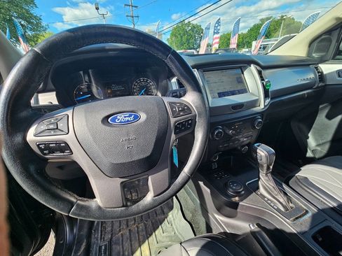 Used 2019 Ford Ranger XLT w/ Equipment Group 302A Luxury AWD/4WD image 12