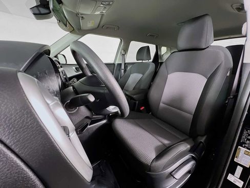 Used 2024 Kia Soul LX w/ Option Group 015 image 20