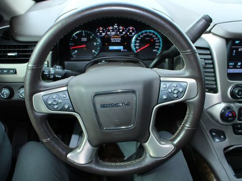 Used 2017 GMC Yukon Denali w/ Open Road Package AWD/4WD image 35