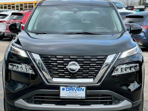 Used 2023 Nissan Rogue SV image 37