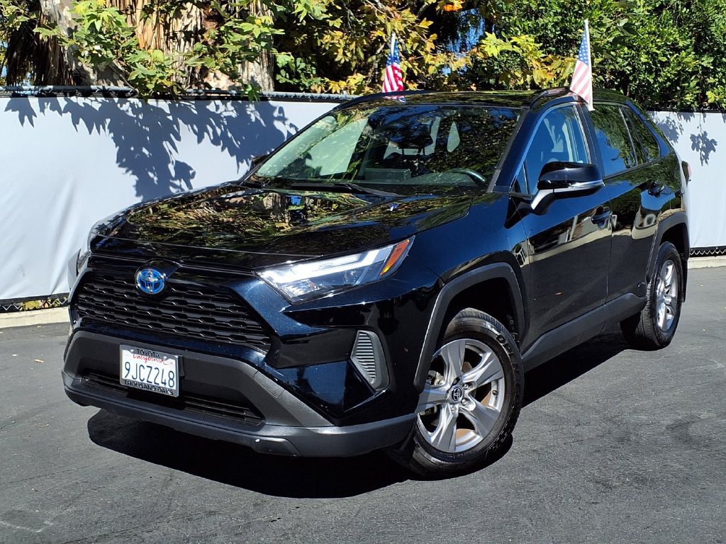 Certified 2023 Toyota RAV4 XLE w/ Convenience Package AWD/4WD image 2