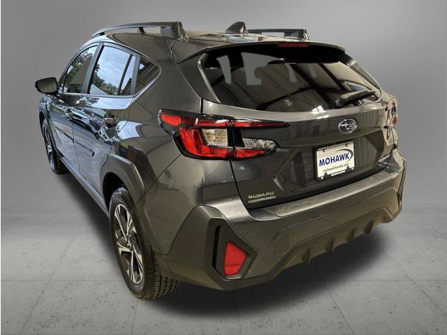 Used 2025 Subaru Crosstrek 2.5i Premium AWD/4WD image 3