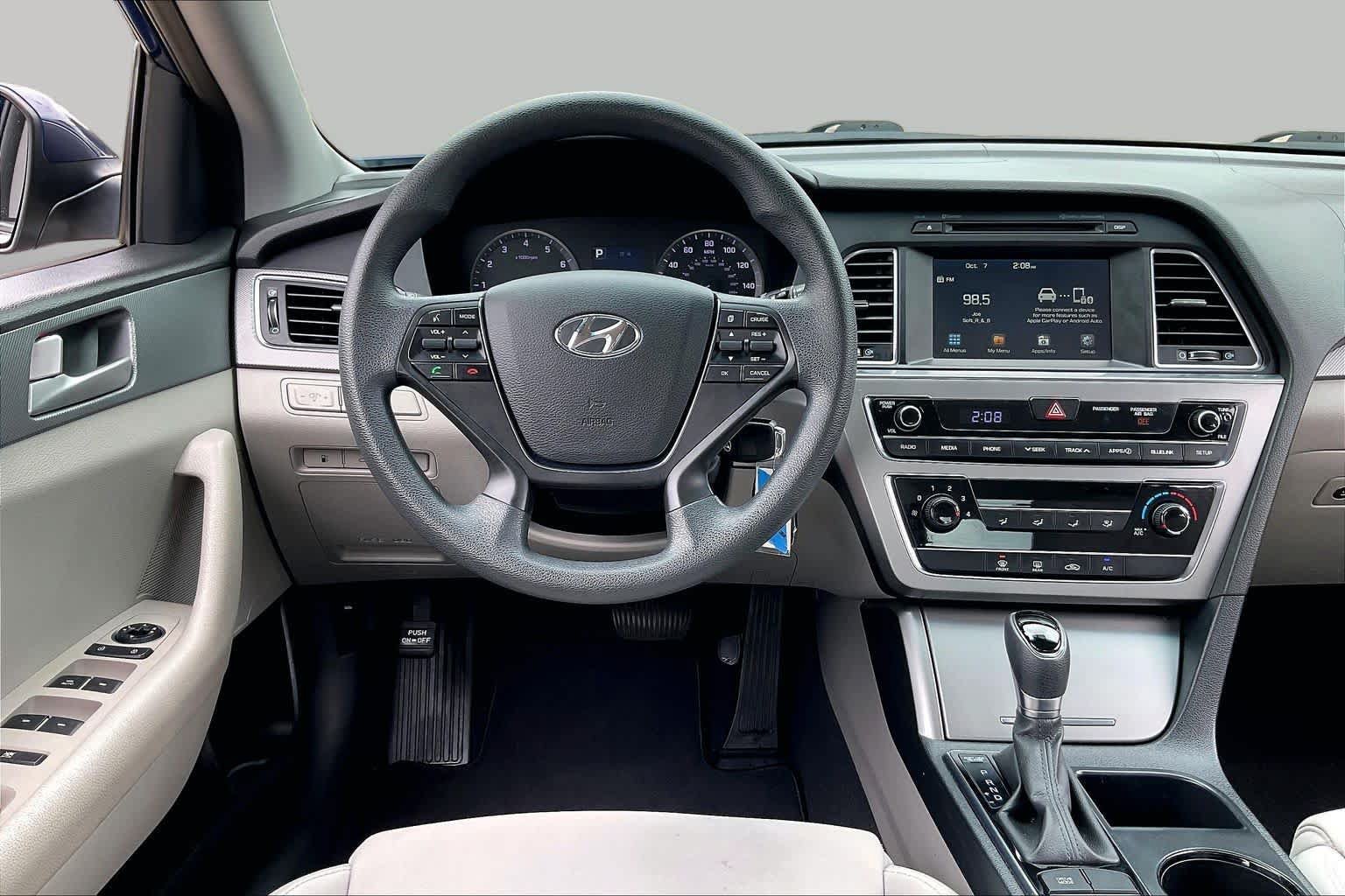 Used 2016 Hyundai Sonata SE FWD image 6