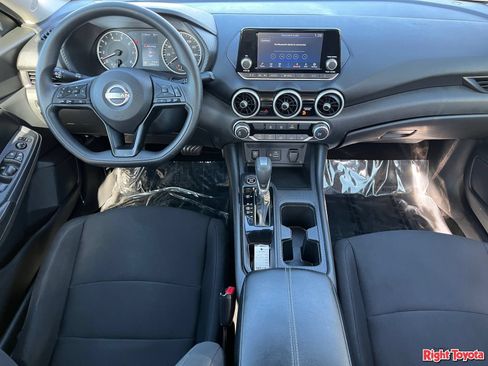 Used 2024 Nissan Sentra S FWD image 15