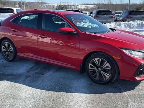 Used 2018 Honda Civic EX image 2