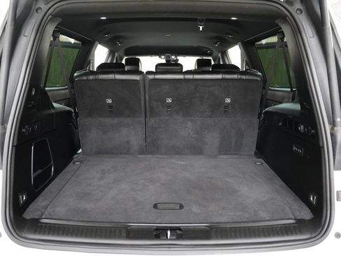 Used 2024 Jeep Wagoneer L Series II w/ Flexible Seating Group image 40