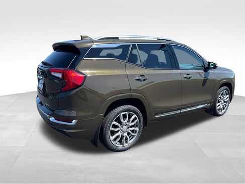 Used 2023 GMC Terrain Denali AWD/4WD image 5