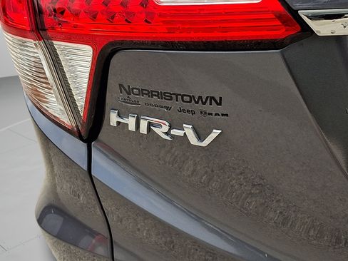 Used 2021 Honda HR-V LX image 29
