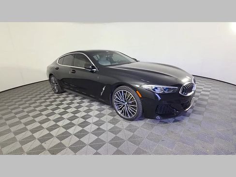 Used 2022 BMW M850i Gran Coupe xDrive image 34